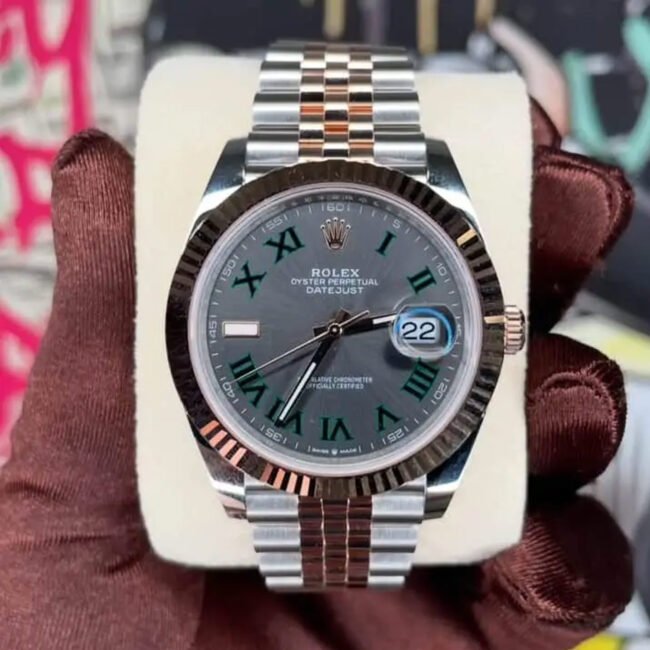 ROLEX OYSTER PERPETUAL DAY DATE